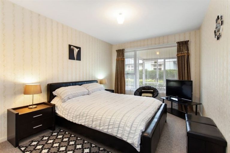 Photo of property in 2/42 Blair Avenue, Papanui, Christchurch, 8053