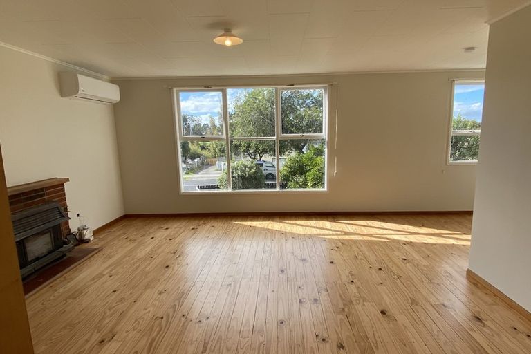 Photo of property in 23 Ennis Avenue, Pakuranga Heights, Auckland, 2010