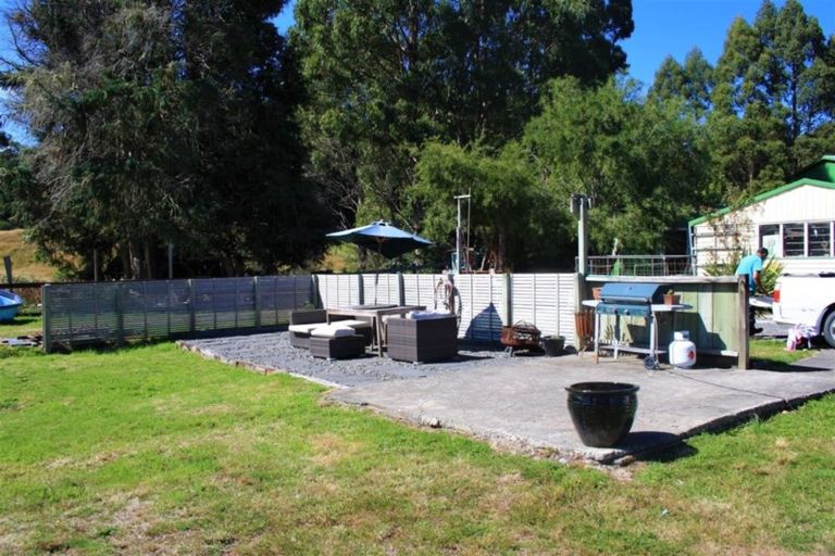 Photo of property in 12 Raurimu Road, Raurimu, Owhango, 3989