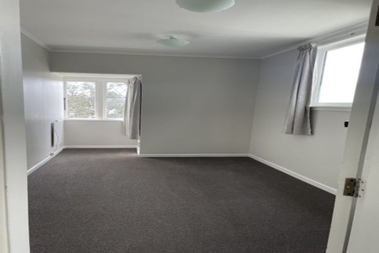 Photo of property in 13 Charlotte Avenue, Brooklyn, Wellington, 6021