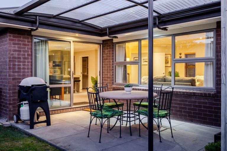 Photo of property in 211a Vogel Street, Roslyn, Palmerston North, 4414