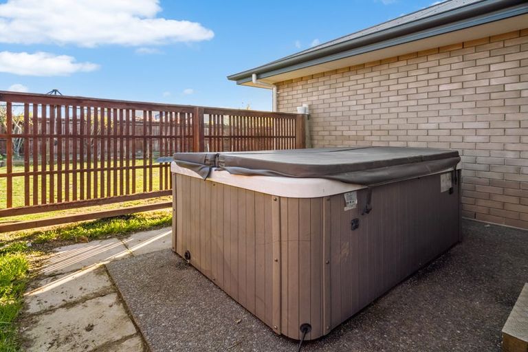 Photo of property in 12 Fibonacci Way, Leeston, 7632