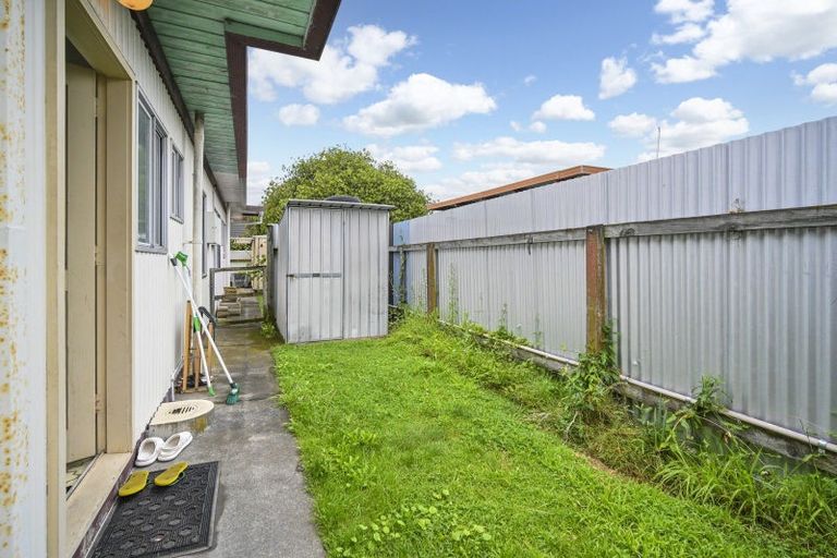 Photo of property in 3/404 Ikanui Road, Frimley, Hastings, 4120