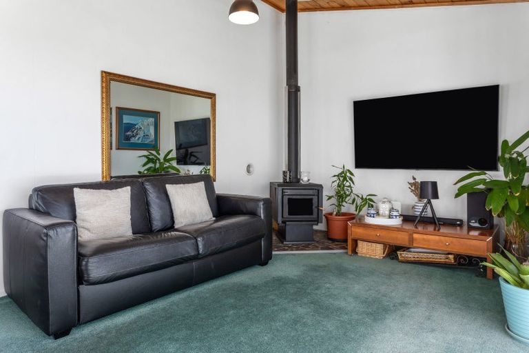 Photo of property in 19 Paerata Ridge Road, Waiotahe, Opotiki, 3198