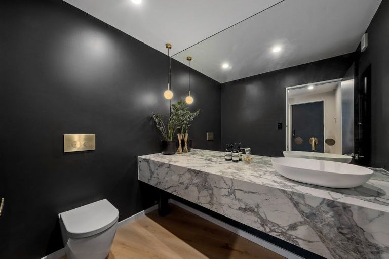 Photo of property in 51 Oxley Avenue, St Albans, Christchurch, 8014