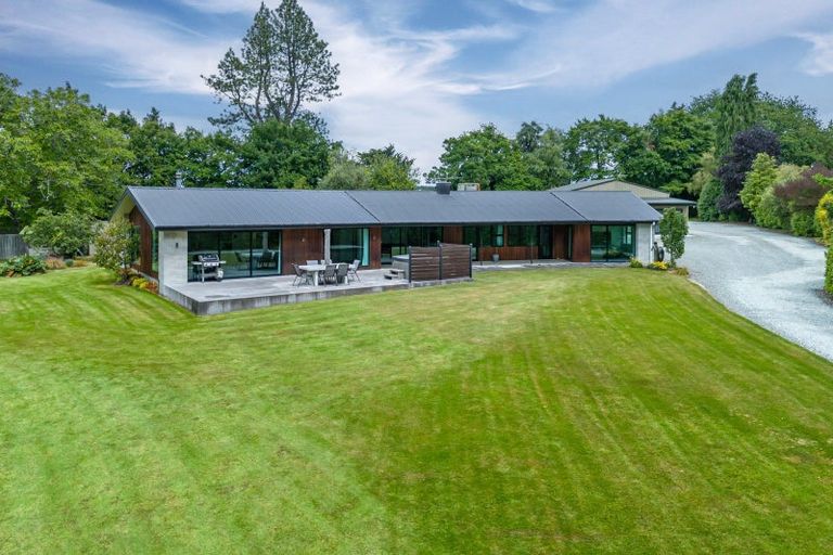 Photo of property in 222 Gleniti Road, Gleniti, Timaru, 7974