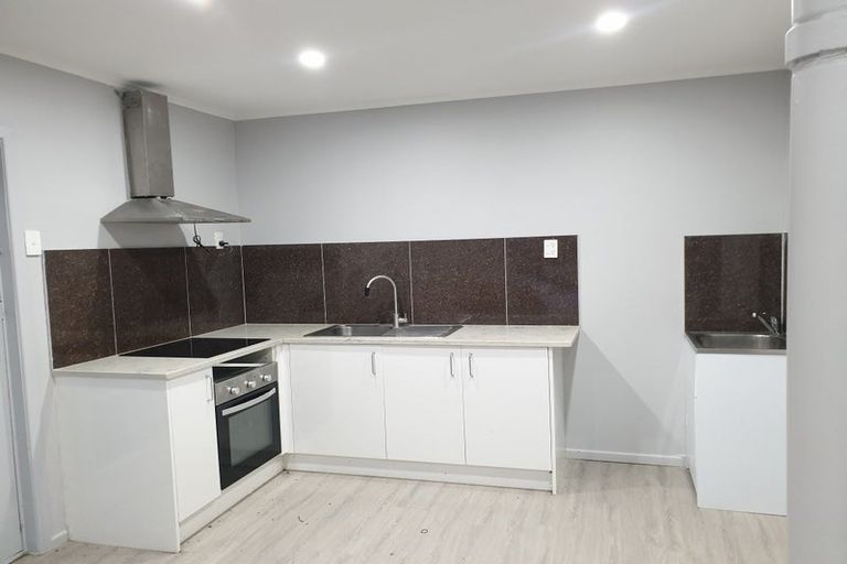 Photo of property in 9 Ramsey Street, Papatoetoe, Auckland, 2025