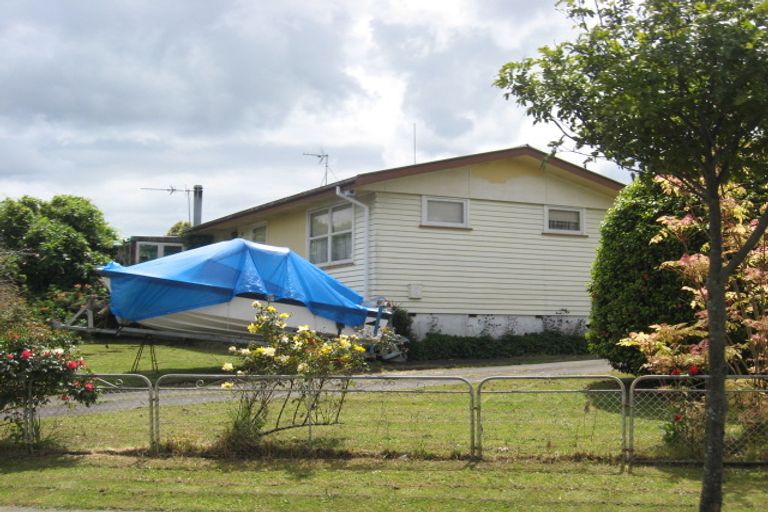 Photo of property in 18 Dagenham Street, Manurewa, Auckland, 2102