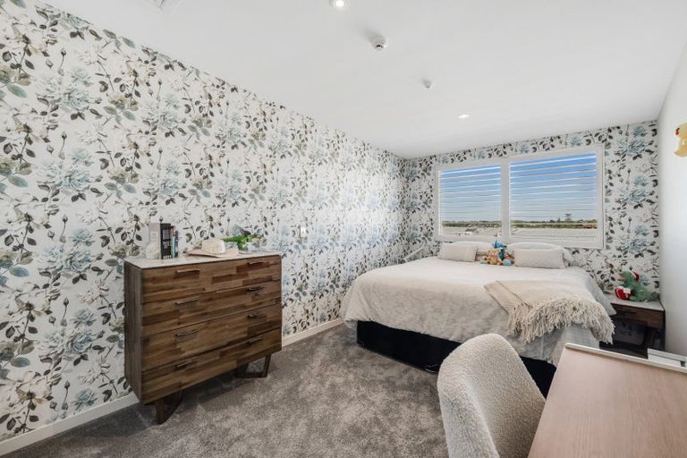 Photo of property in 215/24 Wellington Street, Howick, Auckland, 2014