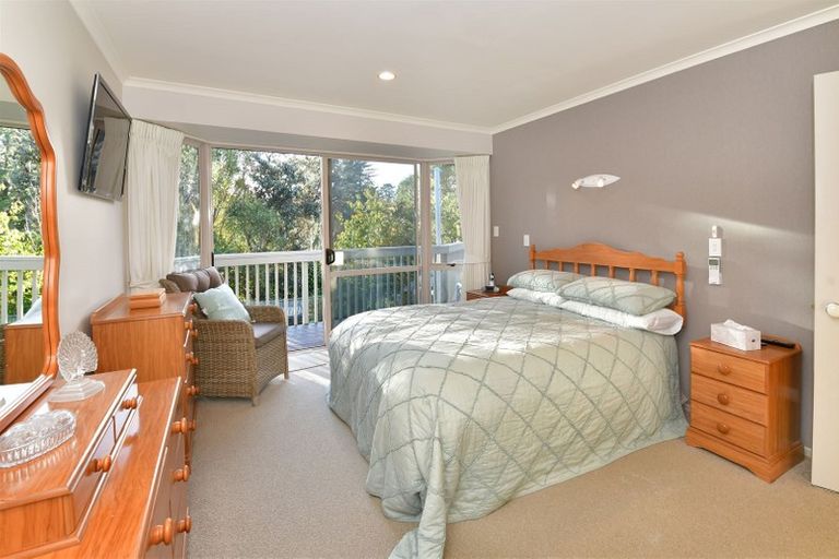 Photo of property in 11 D'urville Place, Gulf Harbour, Whangaparaoa, 0930