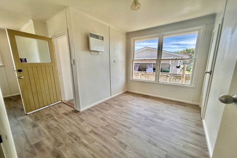 Photo of property in 3 Ward Crescent, Marewa, Napier, 4110