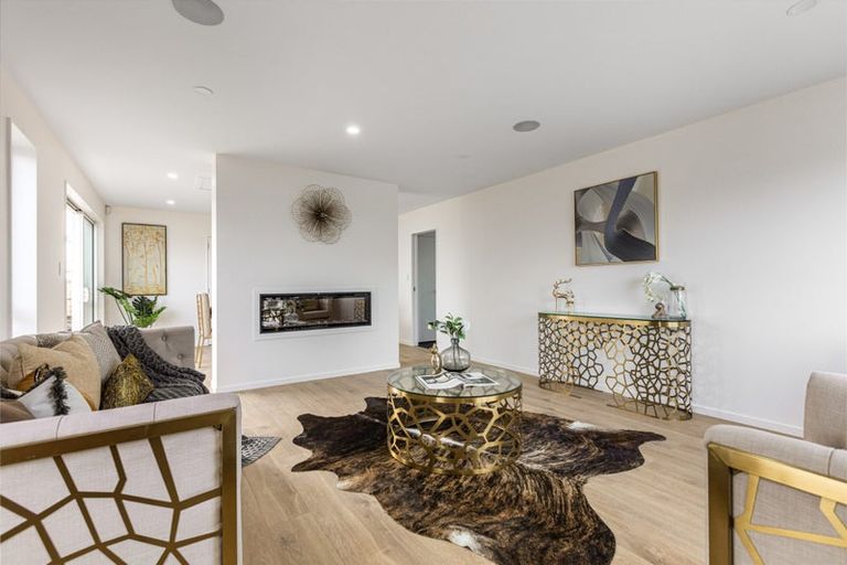 Photo of property in 26 Kaitiaki Drive, Clarks Beach, 2122