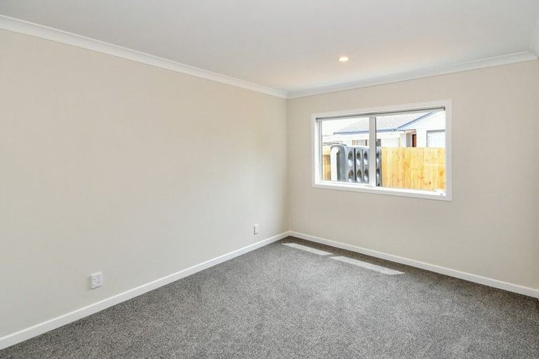 Photo of property in 55b Catkin Crescent, Papatoetoe, Auckland, 2025