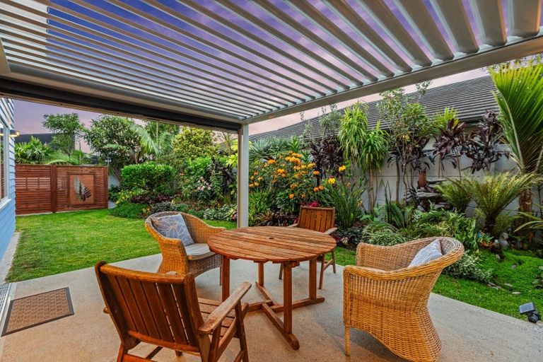 Photo of property in 11 Oceania Sands Way, Papamoa Beach, Papamoa, 3118
