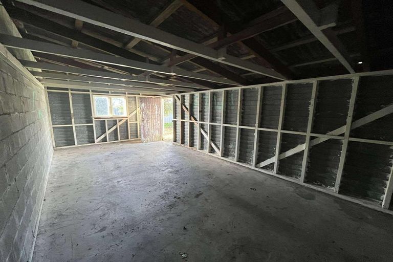 Photo of property in 3 Kauri Street, Levin, 5510