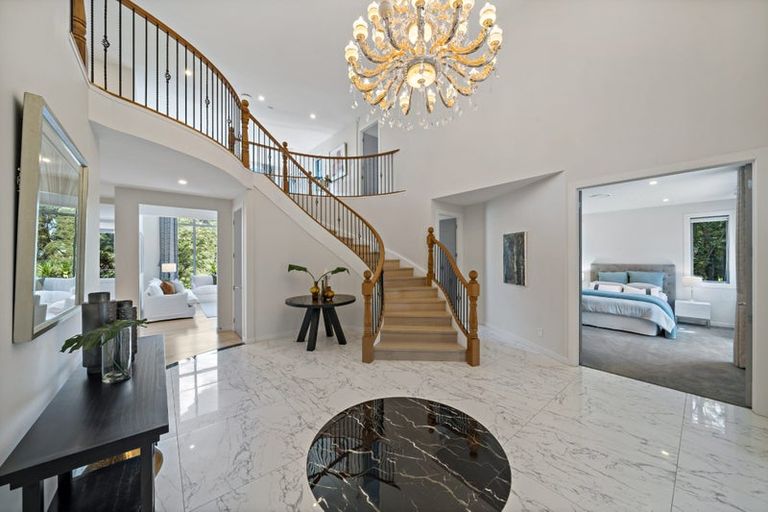 Photo of property in 293b Titirangi Road, Titirangi, Auckland, 0604