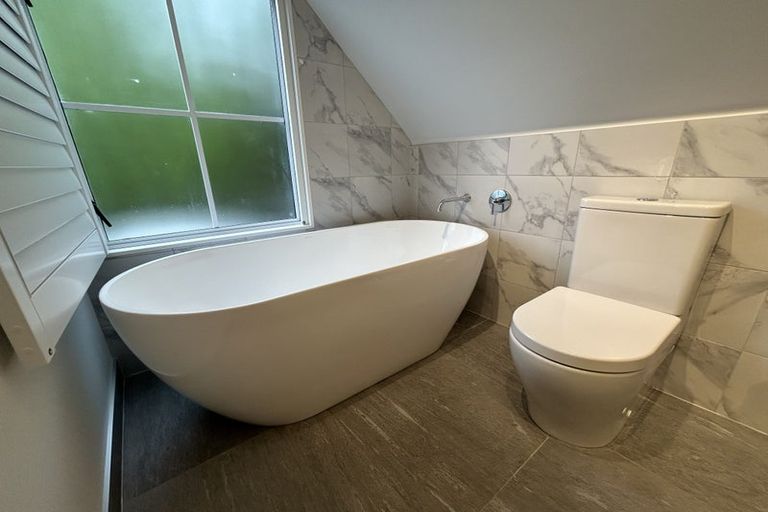 Photo of property in 32 Fitzwilliam Drive, Torbay, Auckland, 0630