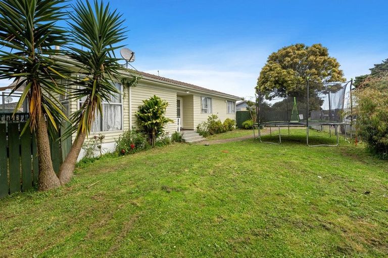 Photo of property in 29 Sunlands Drive, Manurewa, Auckland, 2102