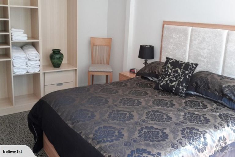 Photo of property in 84 Alpha Street, Cambridge, 3434