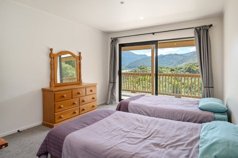 Photo of property in 16 Tai Close, Kaiuma Bay, Havelock, 7178