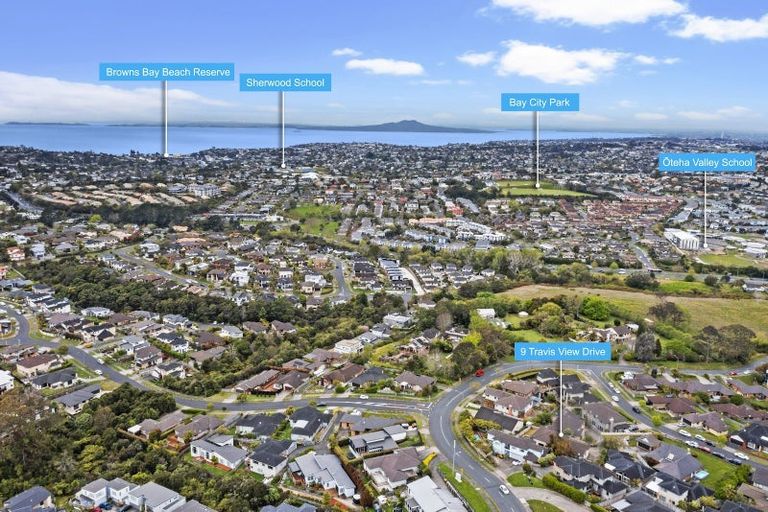 Photo of property in 9 Travis View Drive, Fairview Heights, Auckland, 0632