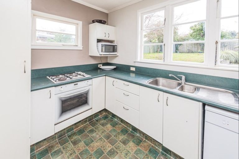 Photo of property in 96 Gonville Avenue, Gonville, Whanganui, 4501