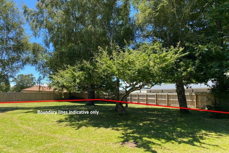 Photo of property in 32 Te Iwiheke Place, Turangi, 3334