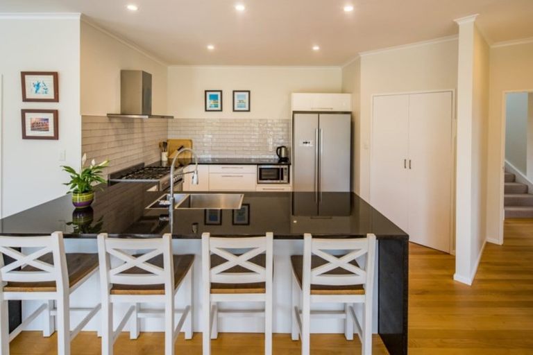 Photo of property in 90 Volga Street, Island Bay, Wellington, 6023