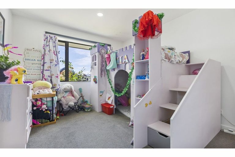 Photo of property in 17 Missy Crescent, Mount Pisa, Cromwell, 9383