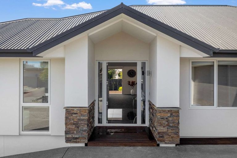 Photo of property in 128 Halswell Junction Road, Halswell, Christchurch, 8025