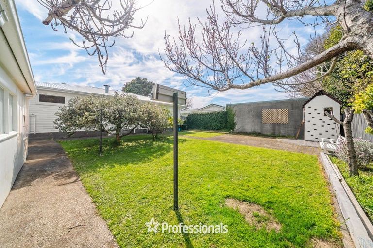 Photo of property in 21 Rosebank Avenue, Avalon, Lower Hutt, 5011