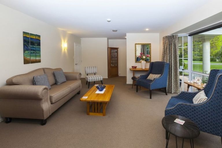 Photo of property in 2 Keetly Place, Ohoka, Kaiapoi, 7692