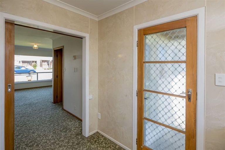 Photo of property in 55 Weraroa Road, Levin, 5510