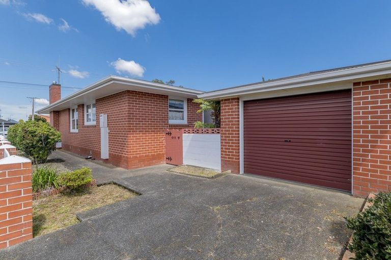 Photo of property in 611 Queen Street East, Levin, 5510