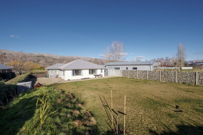 Photo of property in 9 Ferry Lane, Mount Pisa, Cromwell, 9383