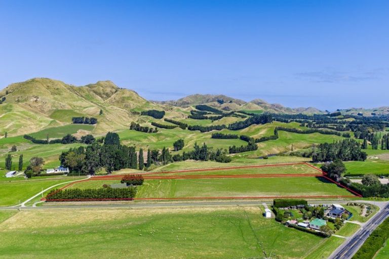 Photo of property in 36 Seddon Street, Ward, Seddon, 7285