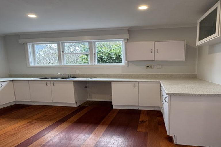 Photo of property in 18 Brussels Street, Miramar, Wellington, 6022