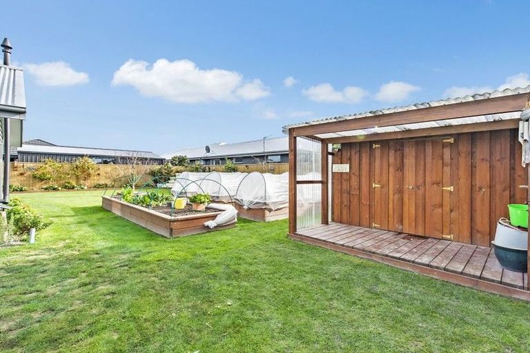 Photo of property in 45 Navy Loop, Rolleston, 7614