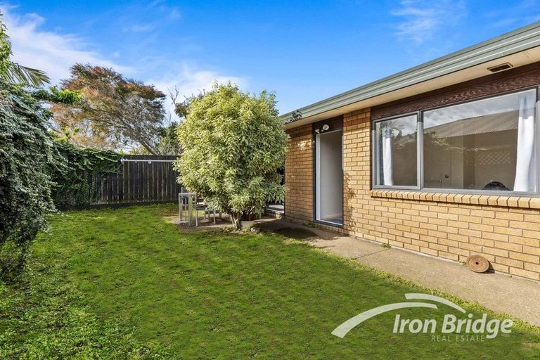 Photo of property in 1/7 Mona Avenue, Mangere Bridge, Auckland, 2022