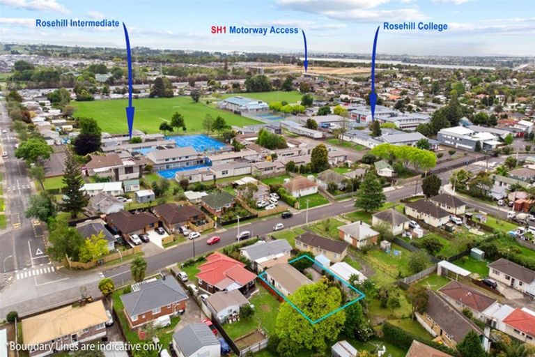 Photo of property in 2/24 Edinburgh Avenue, Rosehill, Papakura, 2113