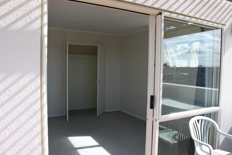 Photo of property in 25a Brightside Road, Stanmore Bay, Whangaparaoa, 0932