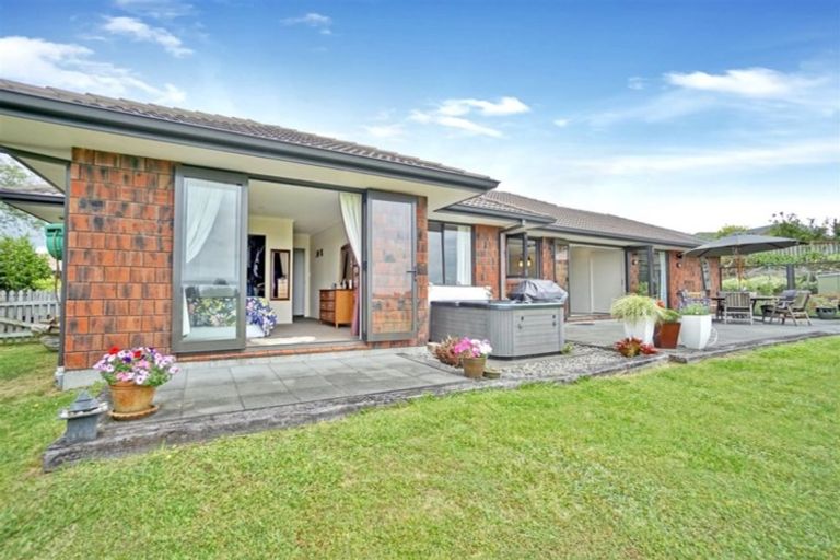 Photo of property in 43 Norm Freeman Drive, Te Puke, 3119