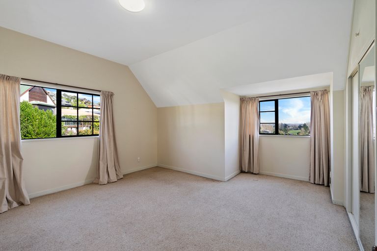 Photo of property in 50 Penruddock Rise, Westmorland, Christchurch, 8025
