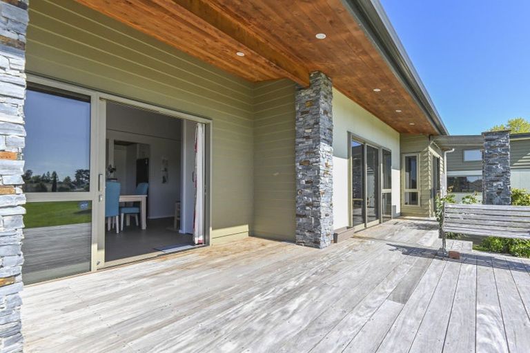 Photo of property in 150 Te Aute Road, Havelock North, 4130