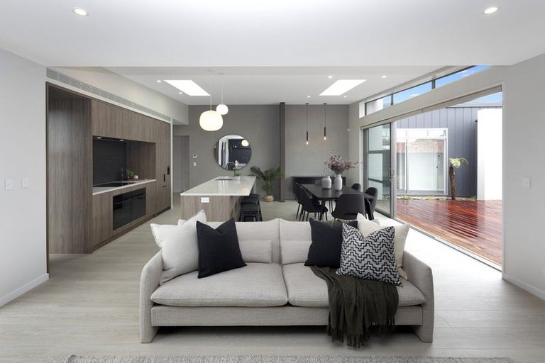 Photo of property in 7 Oakbridge Boulevard, Marshland, Christchurch, 8051