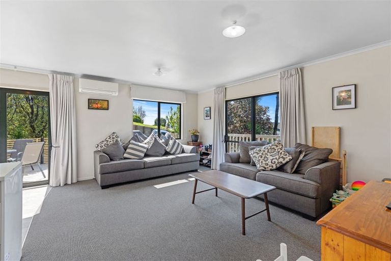 Photo of property in 3 Titiro Way, Welcome Bay, Tauranga, 3112