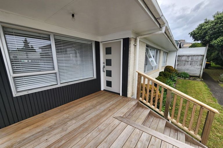 Photo of property in 1/119 Wellington Street, Howick, Auckland, 2014