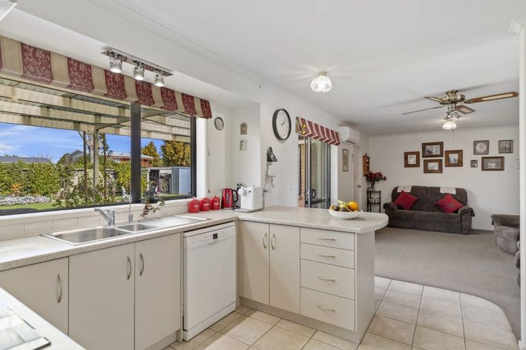 Photo of property in 19 Cedar Way, Morrinsville, 3300