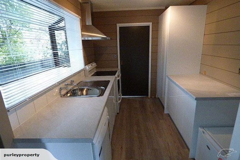 Photo of property in 2/17e Te Maru Place, Redwood, Christchurch, 8051