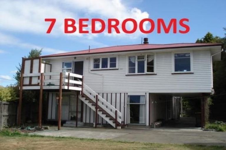 Photo of property in 12 Mclellan Place, Ilam, Christchurch, 8041